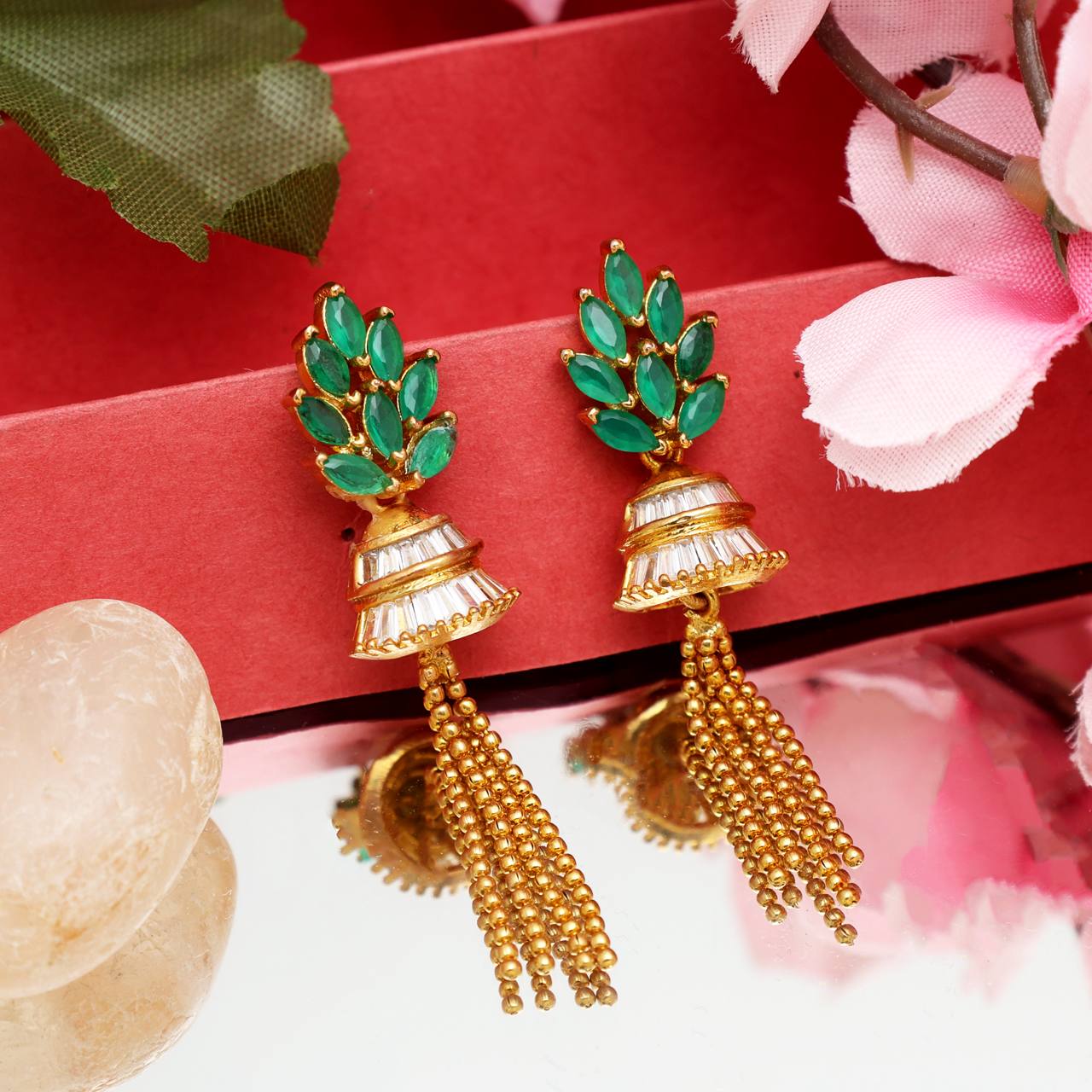 The Timeless Elegance of Kundan Jewelry